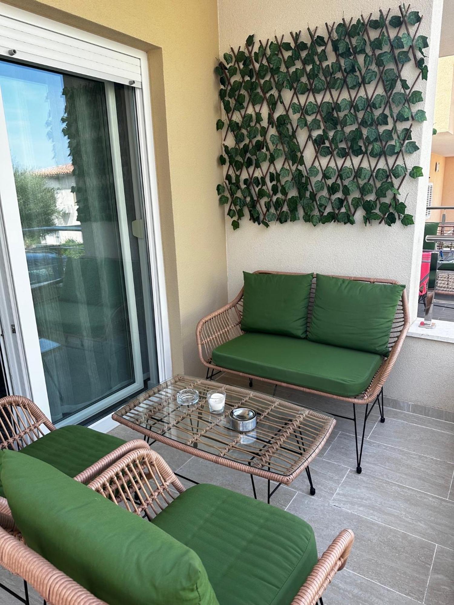 Villa Luxuria Baska Voda Bagian luar foto